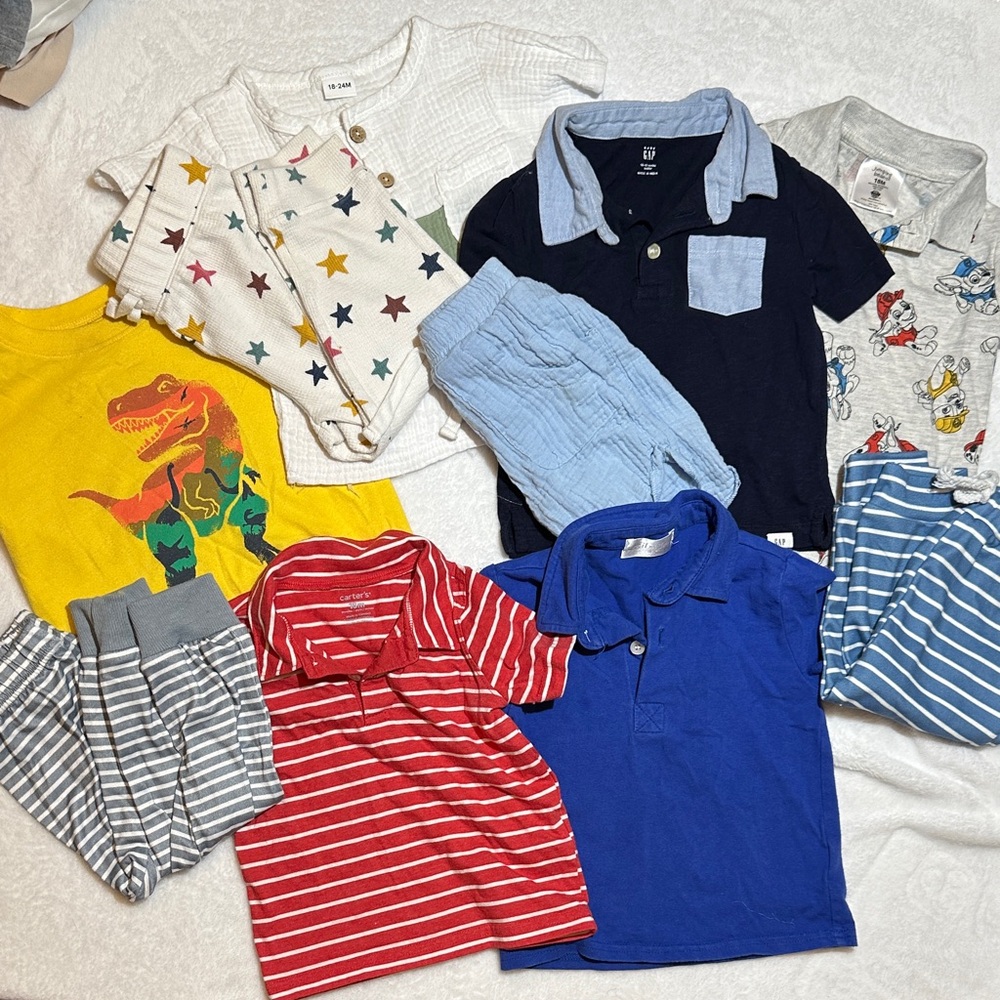 EUG huge lot of boys short sleeve polos, tees, and bottoms 12/18months